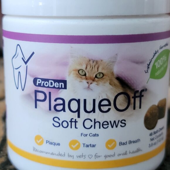 Cat Dental Treat Plaque Off Grooming Etc. 40 count 3.9 oz.New! - Picture 1 of 4